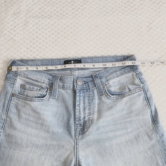 7 FOR ALL MANKIND WOMENS JEANS.  SIZE 26 LIGHT BLUE RAW HEM - Picture 7 of 15